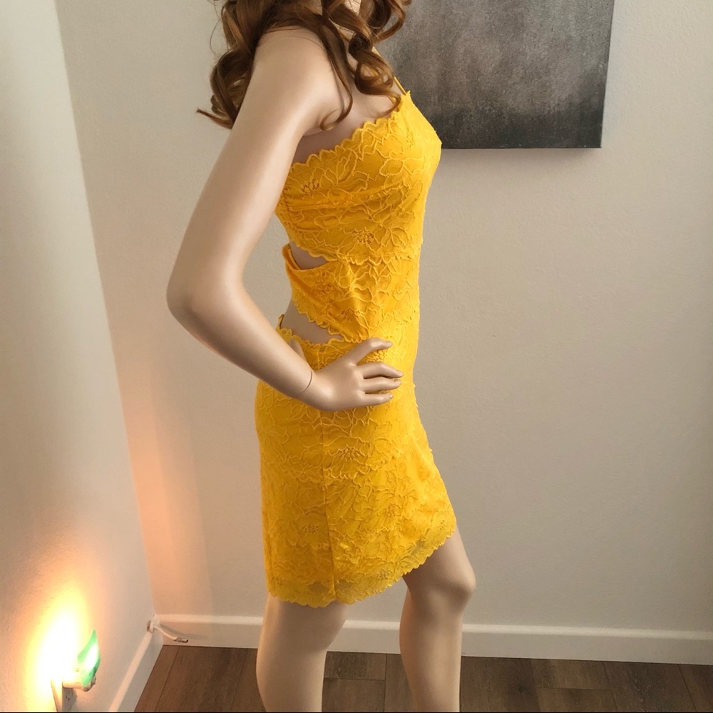 Guess Yellow Sleeveless Lace Cut Out Mini Dress - Picture 2 of 11